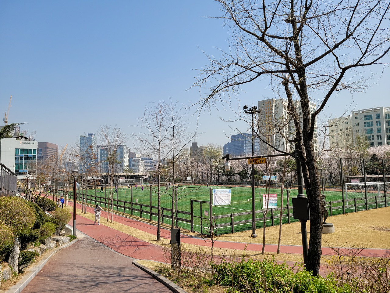 更是用进球 更是用进球